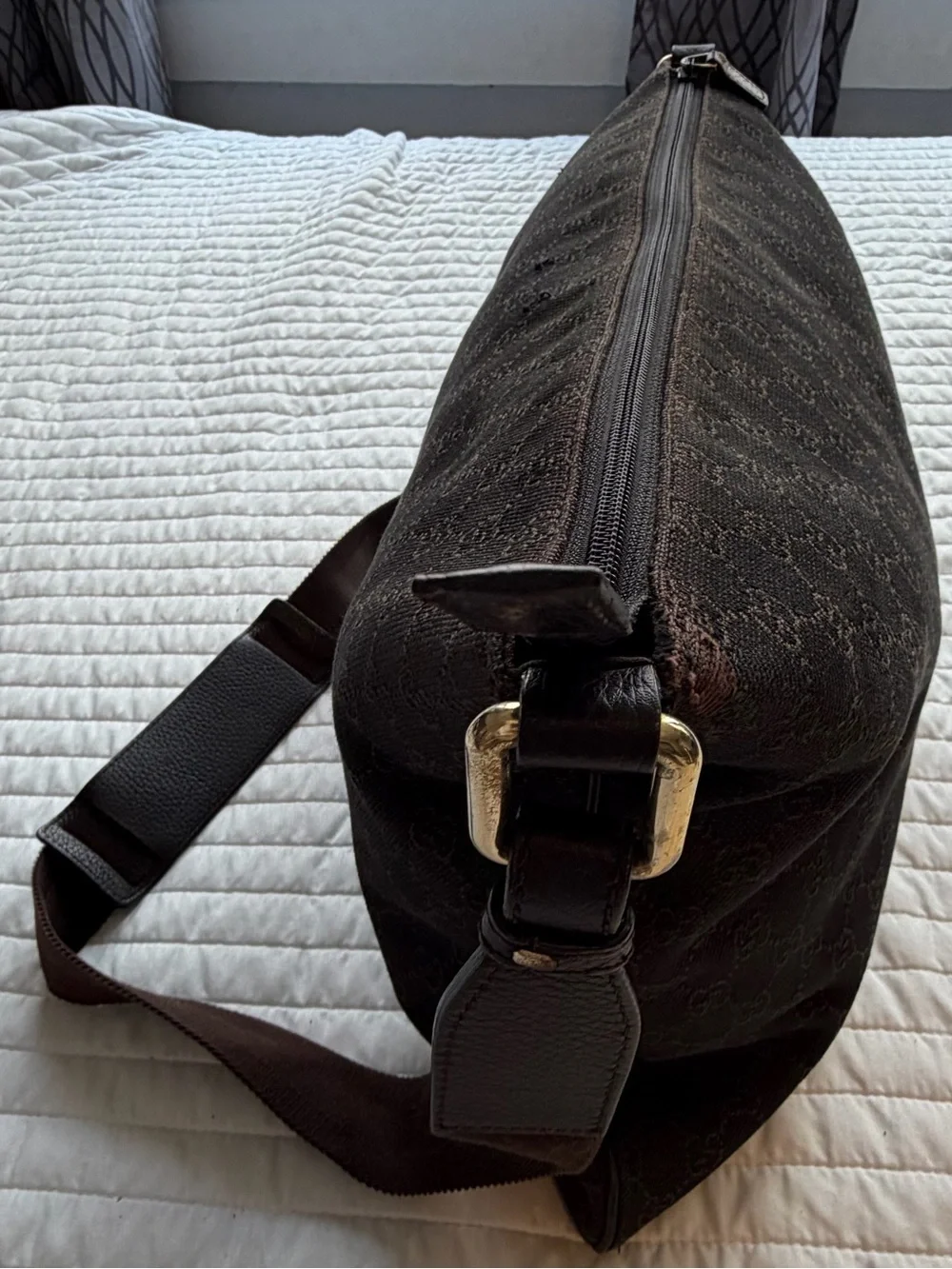 Gucci Black Signature Monogram Large Messenger Bag